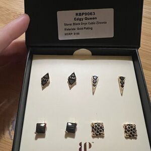 Edgy Queen Gold and Black Onyx Earrings Set